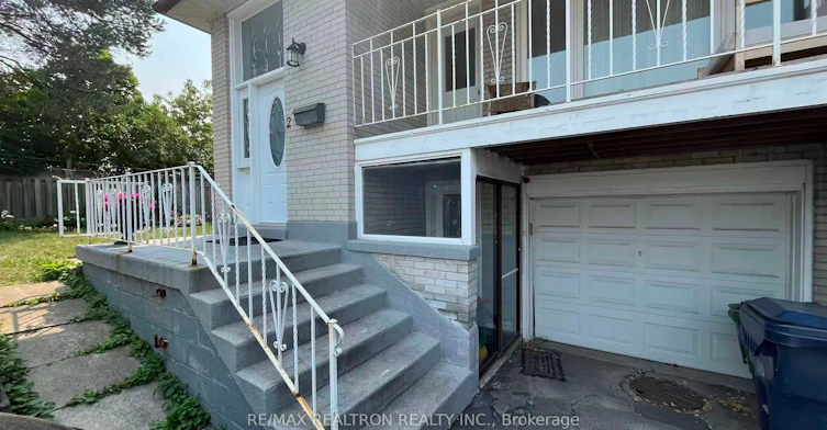 Bsmt-2 Greyhound Drive, Toronto, ON, M2H 1K3