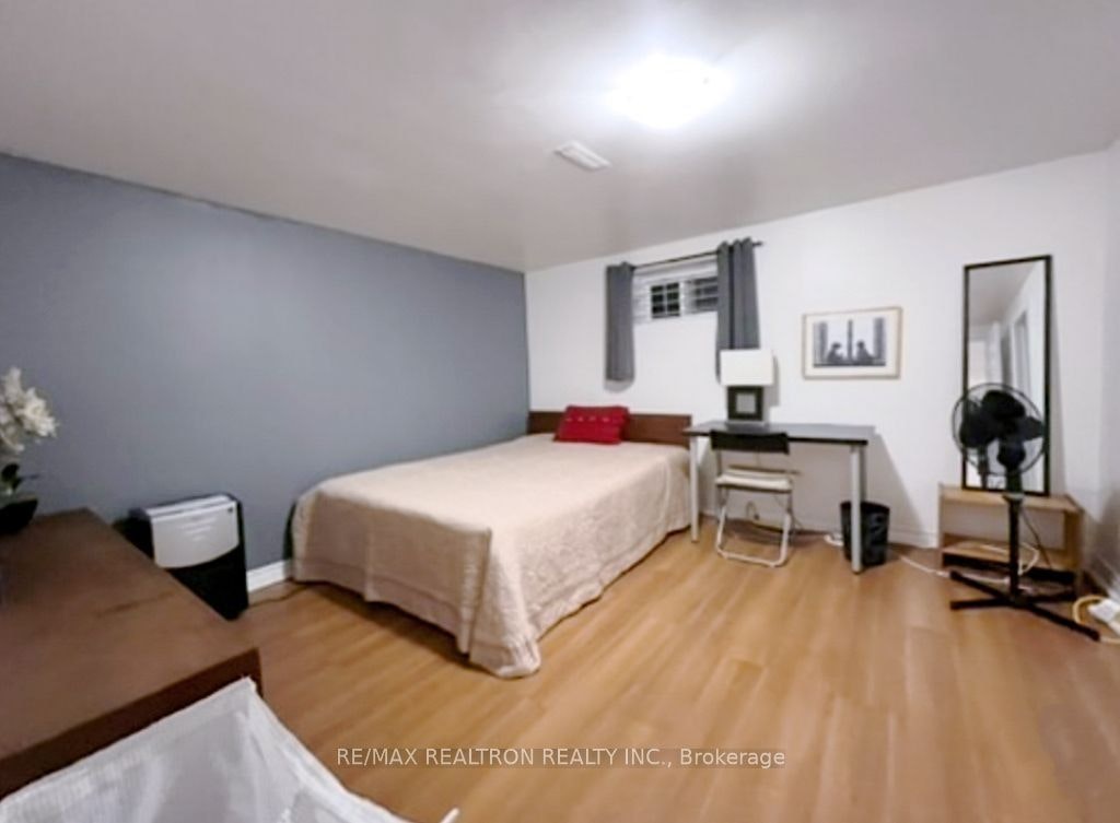 Bsmt-2 Greyhound Drive, Toronto, ON, M2H 1K3 - 6