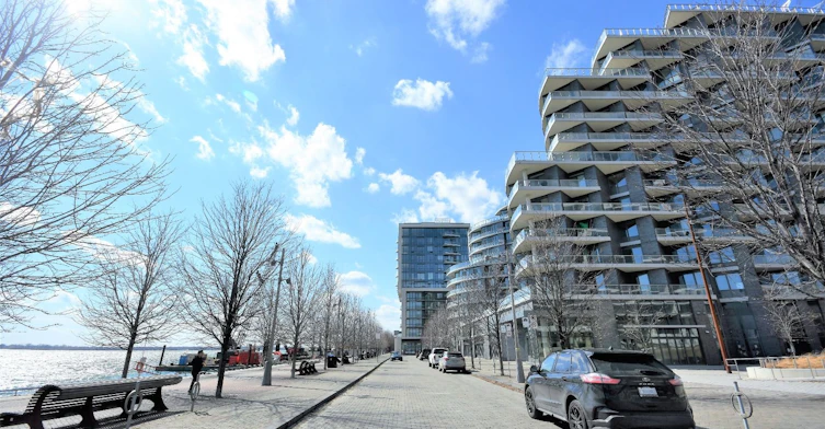 Gph24-1 Edgewater Drive, Toronto, ON, M5A 0L1 - 27