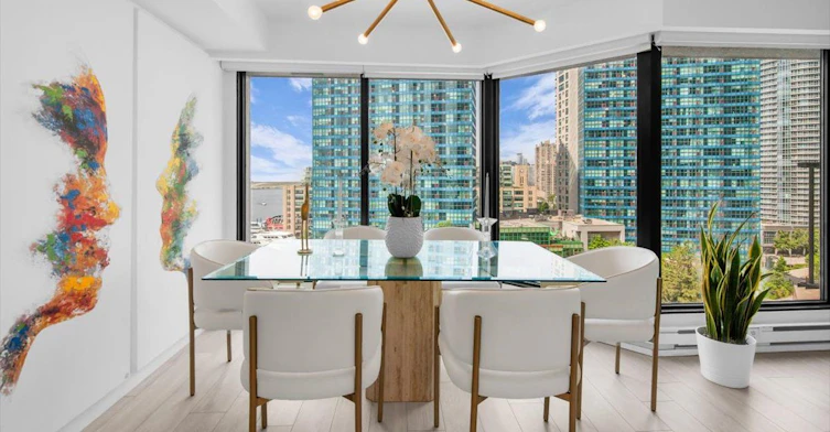 1304-65 Harbour Square, Toronto, ON, M5J 2L4 - 6