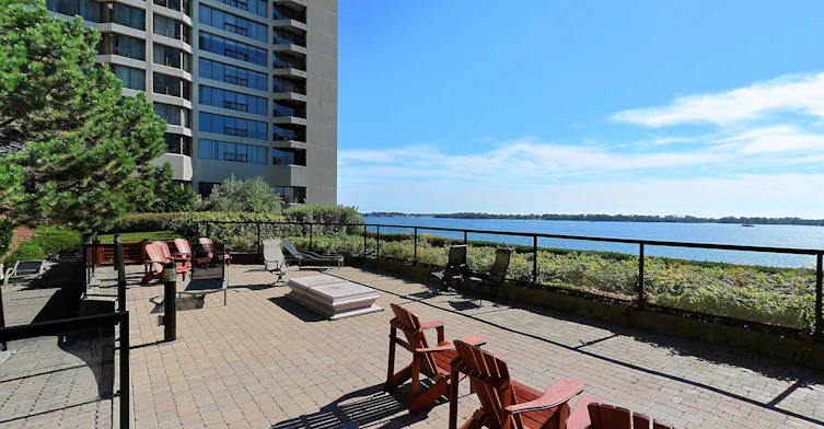 1304-65 Harbour Square, Toronto, ON, M5J 2L4 - 39
