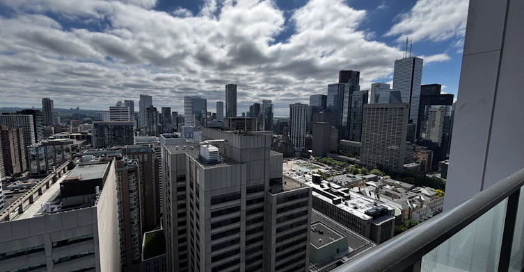 3710-426 University Avenue, Toronto, ON, M5G 1S9 - 18