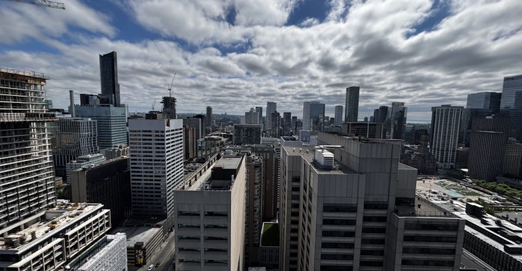 3710-426 University Avenue, Toronto, ON, M5G 1S9 - 19
