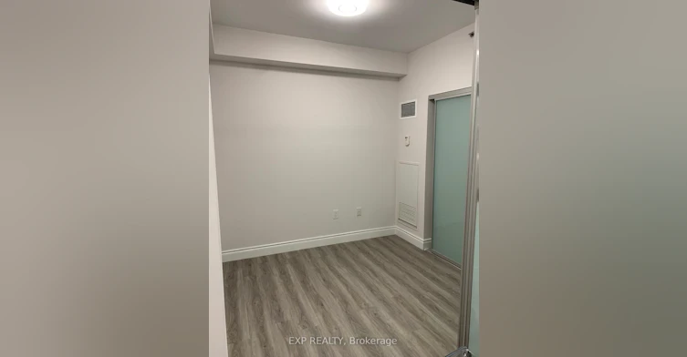 3710-426 University Avenue, Toronto, ON, M5G 1S9 - 11