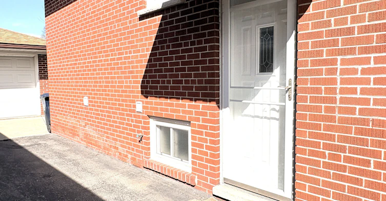 Basement-98 Newton Drive, Toronto, ON, M2M 2N1