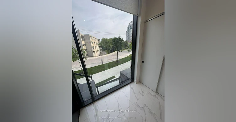 16-12 Dervock Crescent, Toronto, ON, M2K 0G9 - 2