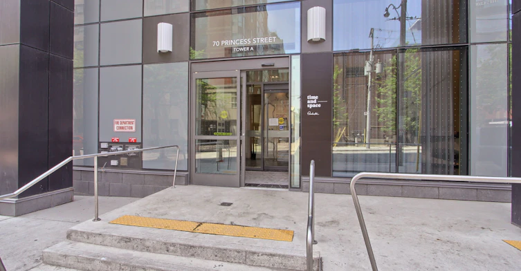 312B-70 Princess Street, Toronto, ON, M5A 0X6 - 3