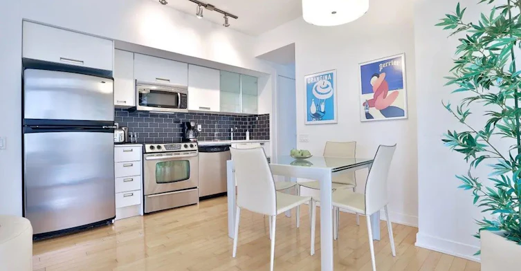 1005-33 Charles Street E, Toronto, ON, M4Y 1R9 - 5