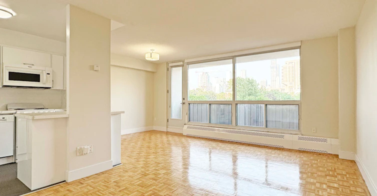 710-666 Spadina Avenue, Toronto, ON, M5S 2H8 - 4