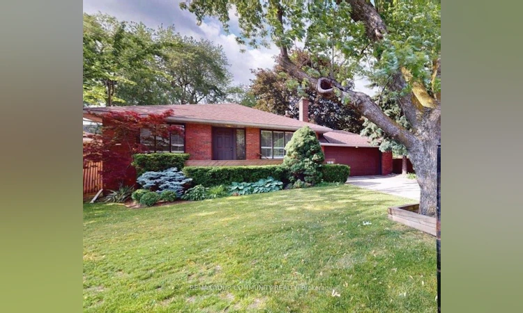 168 York Mills Road E