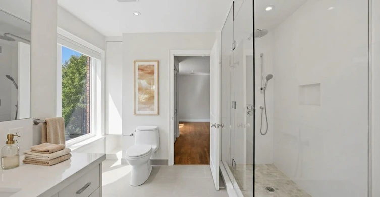 52 Shaftesbury Avenue, Toronto, ON, M4T 1A2 - 32