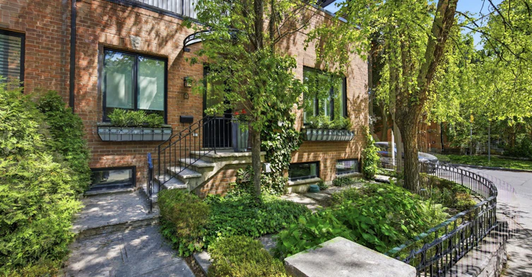 52 Shaftesbury Avenue, Toronto, ON, M4T 1A2 - 3