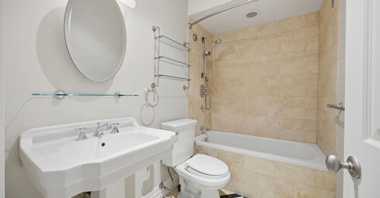 52 Shaftesbury Avenue, Toronto, ON, M4T 1A2 - 30
