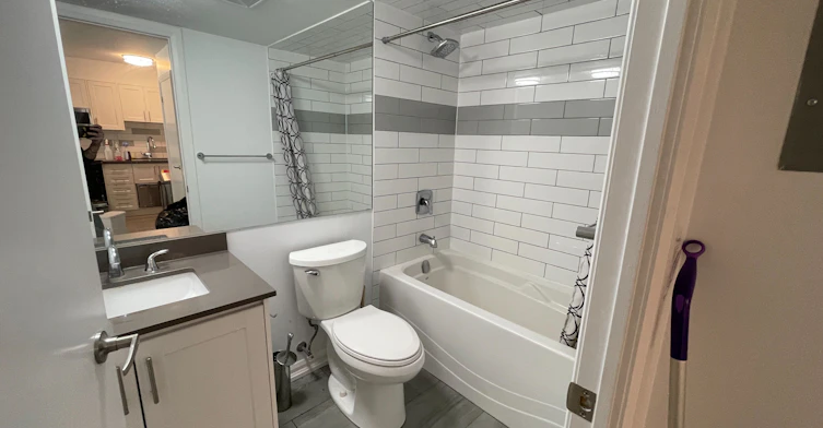602-111 Elizabeth Street, Toronto, ON, M5G 1P7 - 18