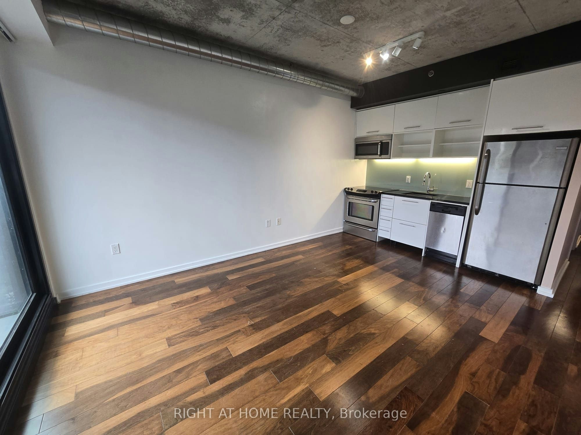 342-47 Lower River Street, Toronto, ON, M5A 0G1