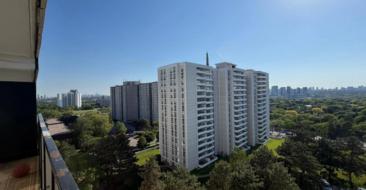 1112-20 Forest Manor Road, Toronto, ON, M2J 1M2 - 29