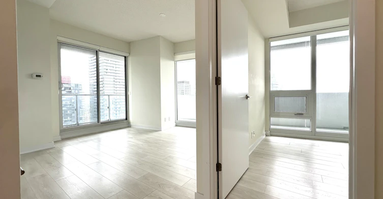 3102-2221 Yonge Street, Toronto, ON, M4S 2B4 - 17