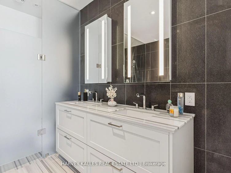 701-155 Merchants' Wharf Avenue, Toronto, ON, M5A 0Y4 - 15
