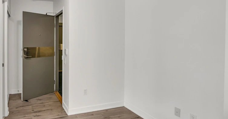 1507-33 Singer Court, Toronto, ON, M2K 0B4 - 5