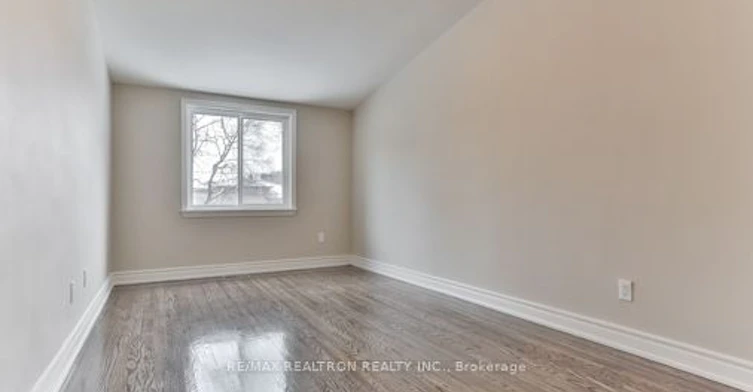 59 Talara Drive, Toronto, ON, M2K 1A3 - 8