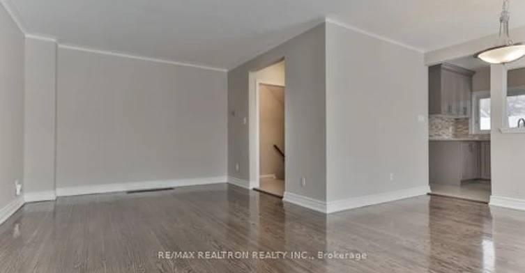 59 Talara Drive, Toronto, ON, M2K 1A3 - 3