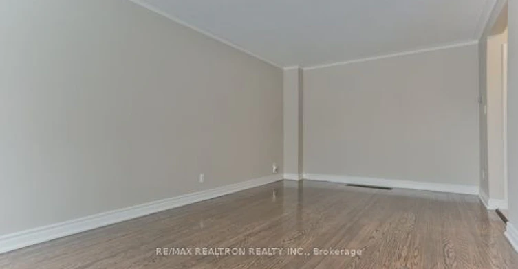 59 Talara Drive, Toronto, ON, M2K 1A3 - 2