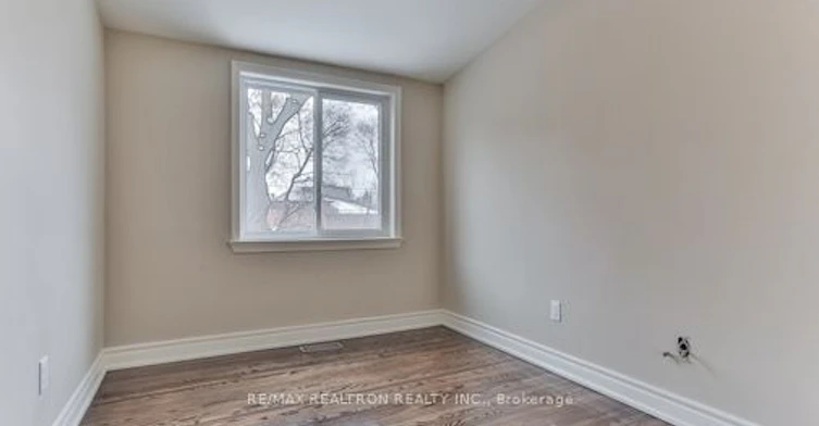 59 Talara Drive, Toronto, ON, M2K 1A3 - 9