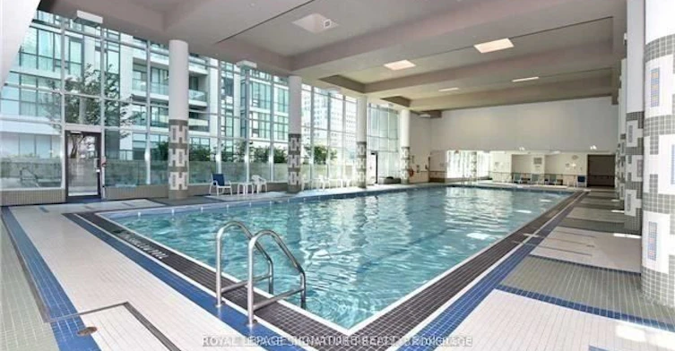 3005-16 Yonge Street, Toronto, ON, M5E 2A3 - 3