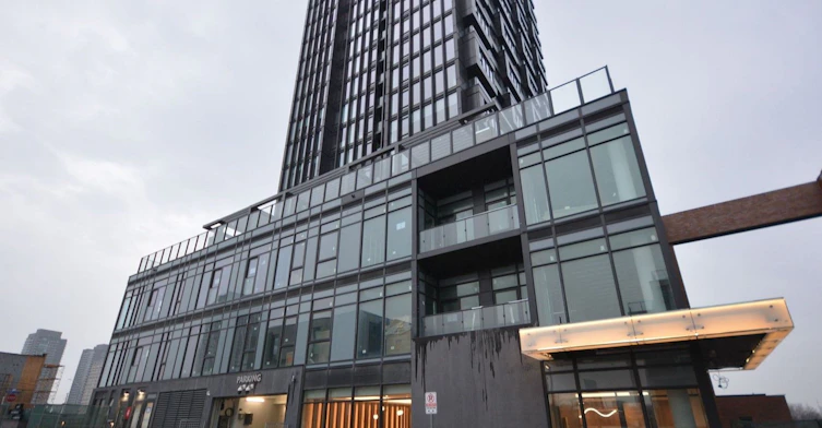 706-5 Quarrington Lane, Toronto, ON, M3C 0S5
