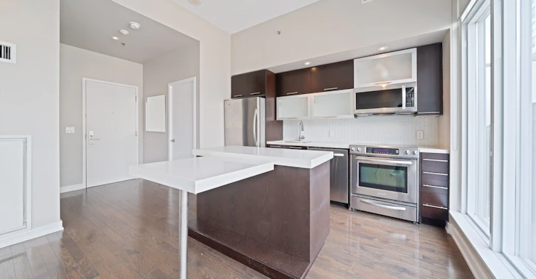 UPH13-21 Nelson Street, Toronto, ON, M5V 1T8 - 5