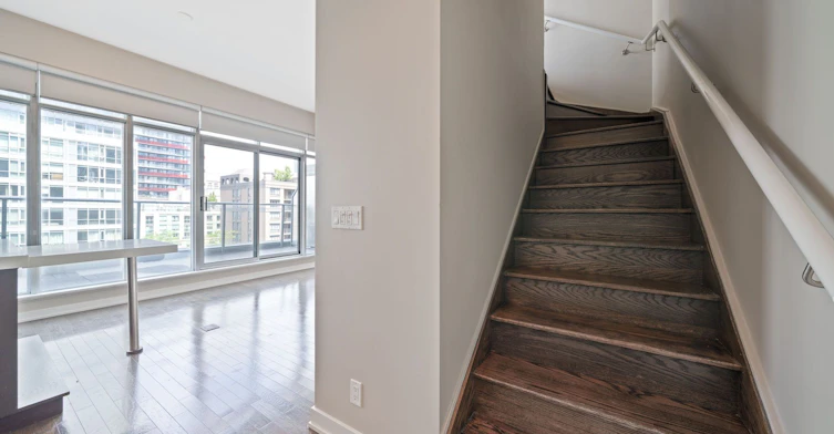 UPH13-21 Nelson Street, Toronto, ON, M5V 1T8 - 12