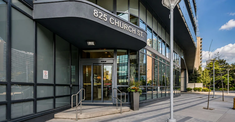 1902-825 Church Street, Toronto, ON, M4W 3Z4 - 2