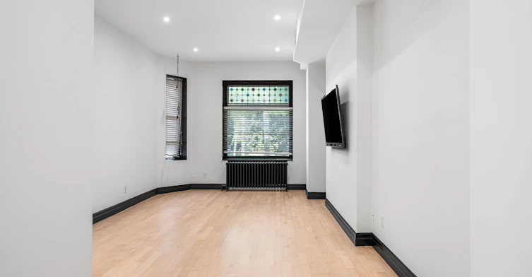 Main-97 Bedford Road, Toronto, ON, M5R 2K4 - 9