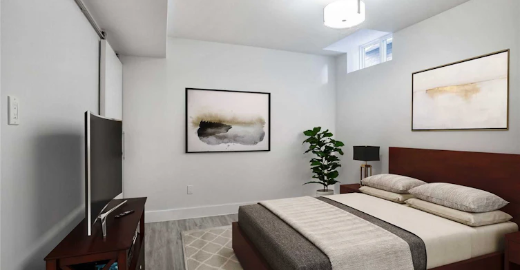 Lower-268 Sterling Road, Toronto, ON, M6R 2B9 - 4
