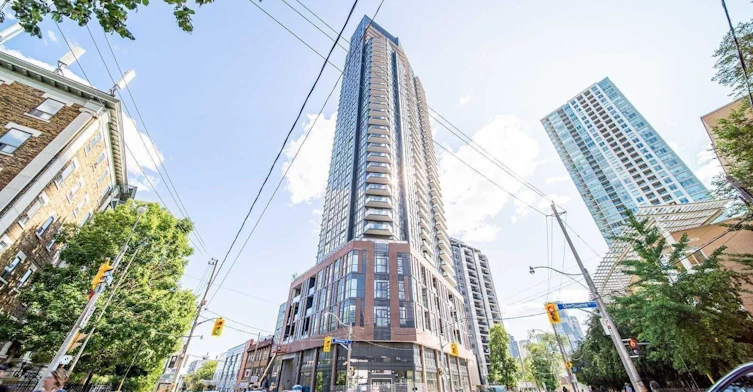 1507-159 Wellesley Street E, Toronto, ON, M4Y 0H5