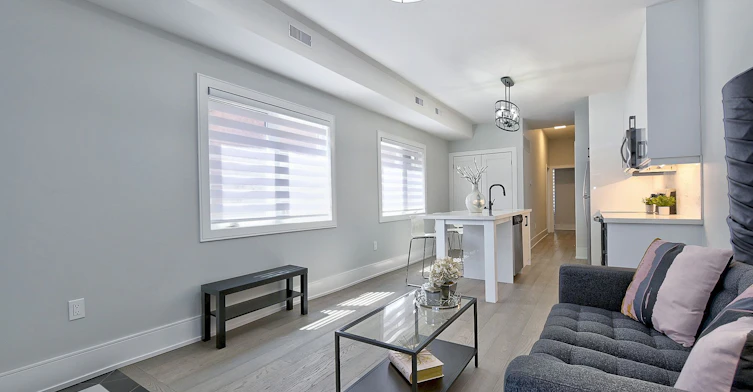 # 2-131 Brock Avenue, Toronto, ON, M6K 2L5 - 3