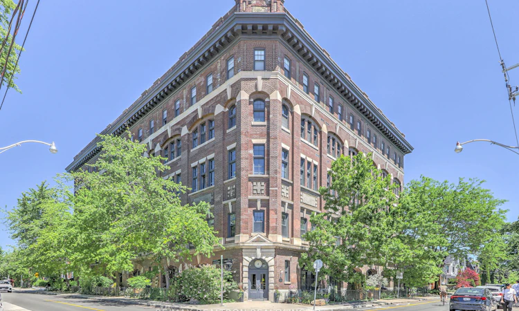 514-183 Dovercourt Road