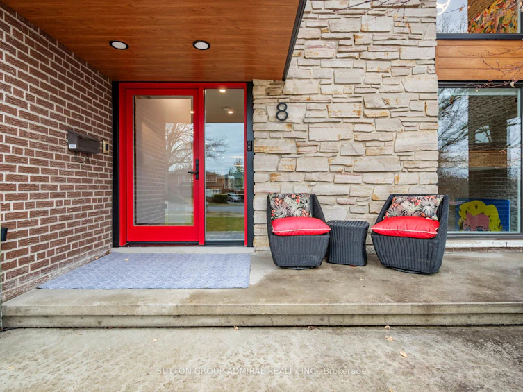 8 Foxdale Court, Toronto, ON, M2K 2P2