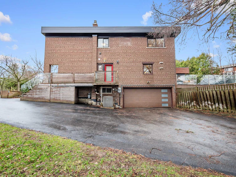 8 Foxdale Court, Toronto, ON, M2K 2P2 - 42