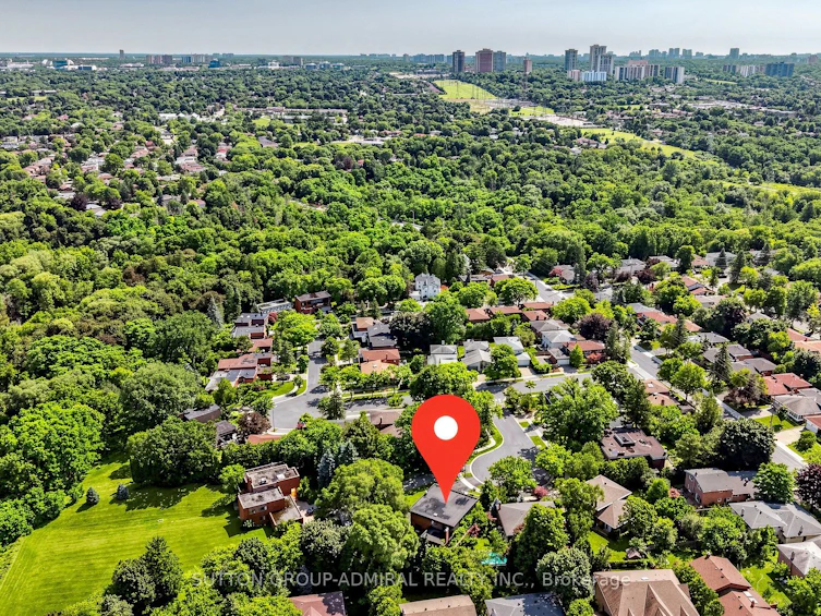 8 Foxdale Court, Toronto, ON, M2K 2P2 - 50