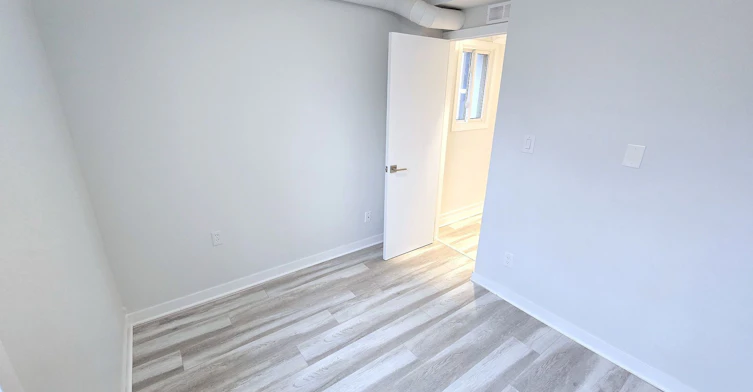 3-1037 Bathurst Street, Toronto, ON, M5R 3G8 - 9