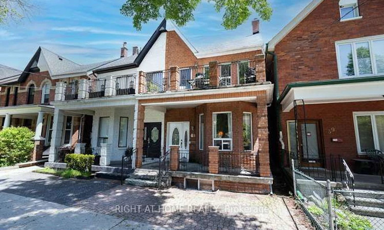 41 Lakeview Avenue
