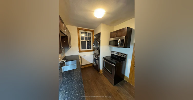 main-181 St Clair Avenue, Toronto, ON, M4T 1N9 - 6