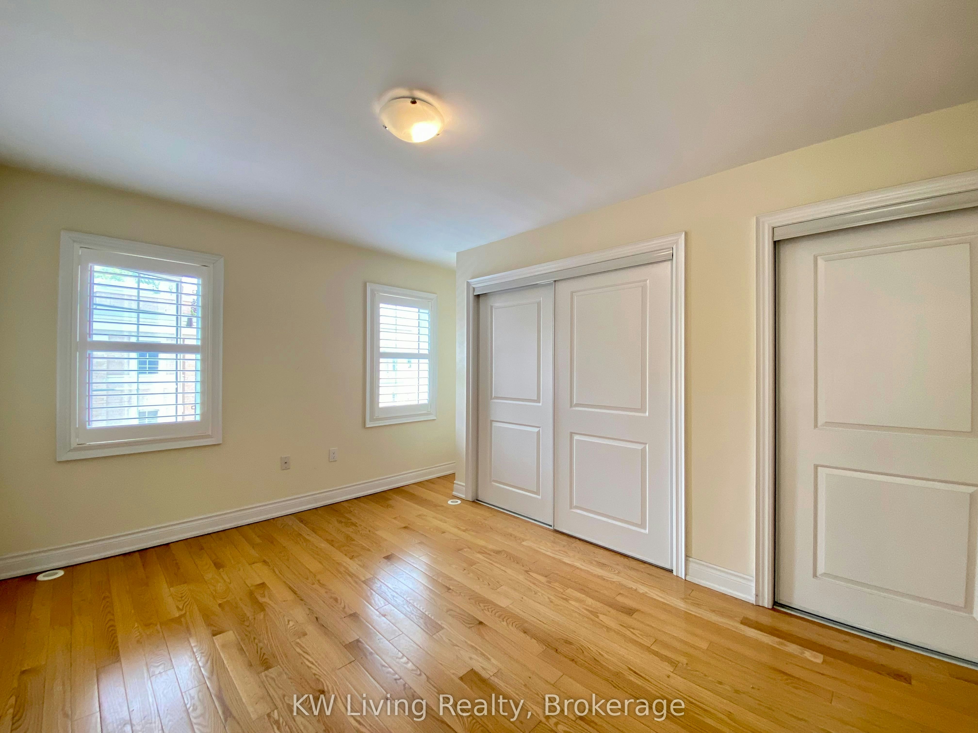 17 Hargrave Lane, Toronto, ON, M4N 0A4 - 17