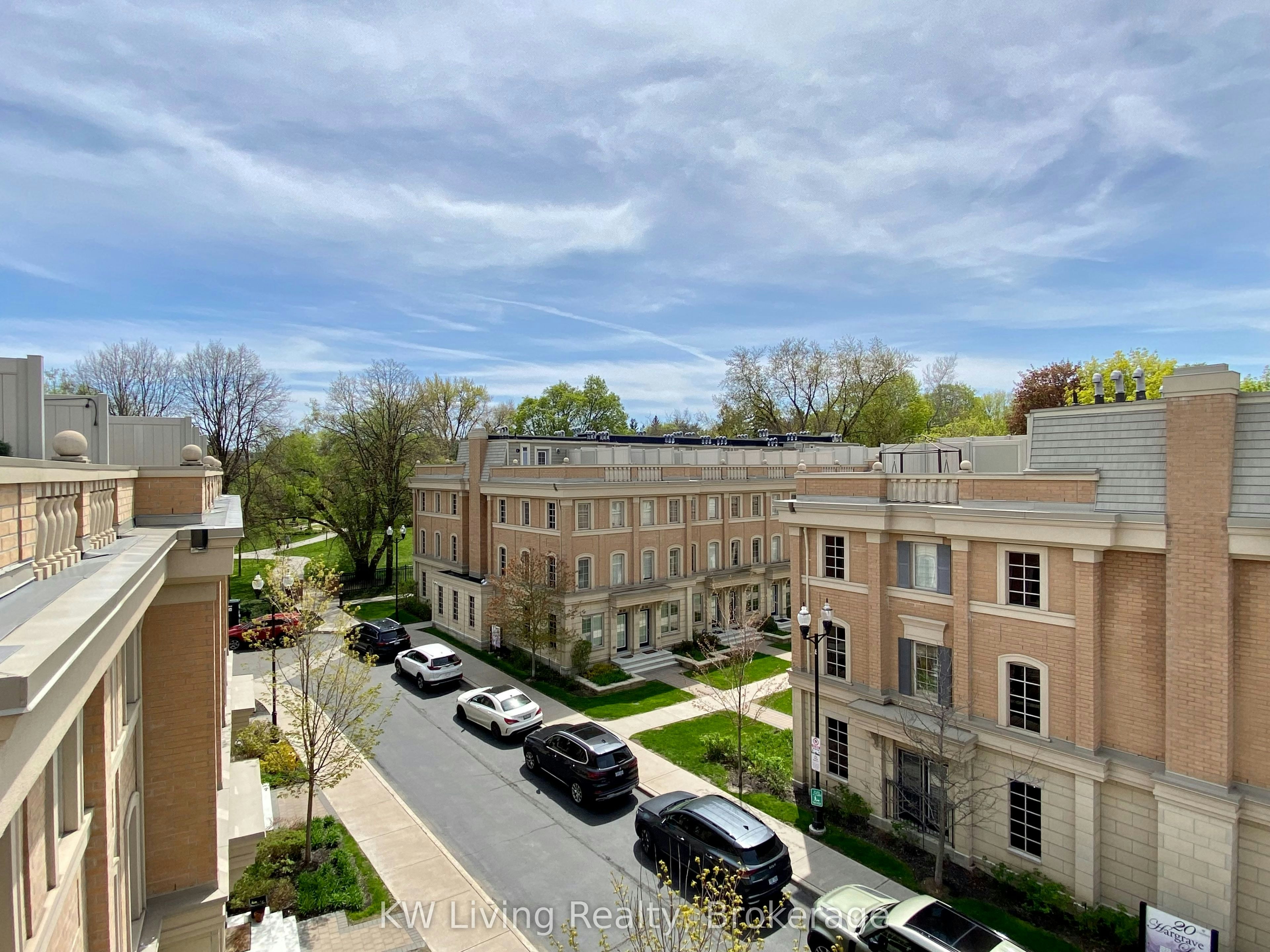 17 Hargrave Lane, Toronto, ON, M4N 0A4 - 28