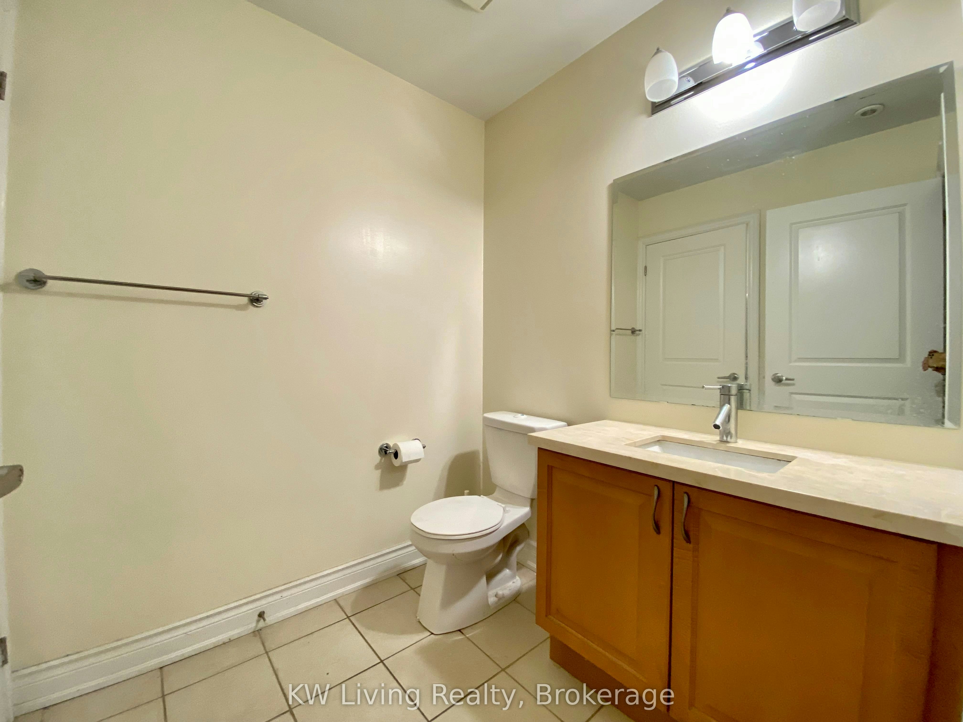 17 Hargrave Lane, Toronto, ON, M4N 0A4 - 8