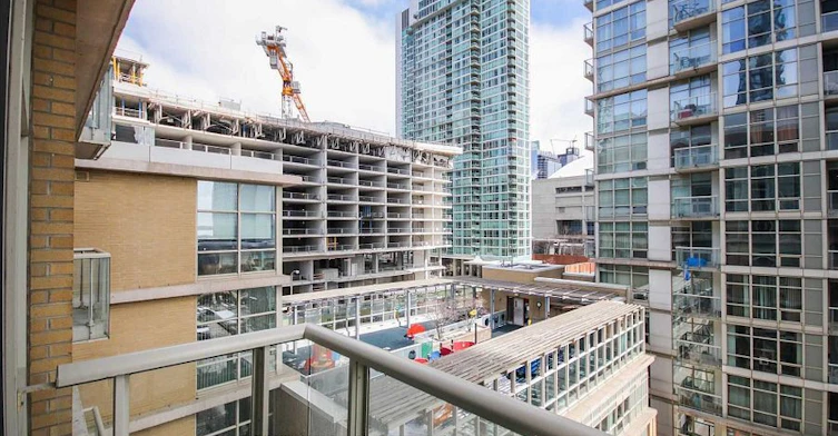618-9 Spadina Avenue, Toronto, ON, M5V 3V5 - 27