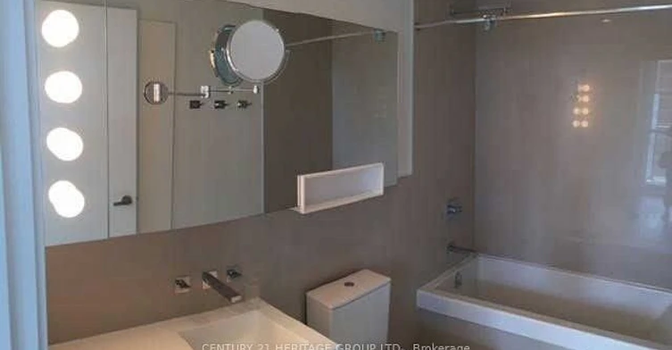 3912-45 Charles Street E, Toronto, ON, M4Y 0B8 - 12