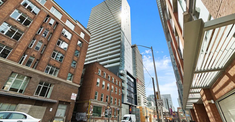 2901-11 Charlotte Street, Toronto, ON, M5V 0M6 - 2