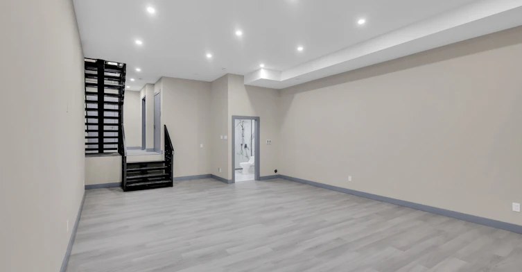 71 Ardmore Road, Toronto, ON, M5P 1V4 - 19